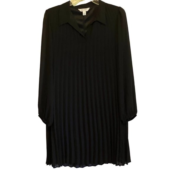 !!!FINAL SALE!!! Going To GW in Sat Nine West Georgette Pleated Dress Size M NWT - Picture 2 of 7